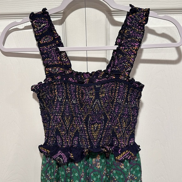Urban Outfitters Smocked Floral Jumpsuit - Picture 5 of 6